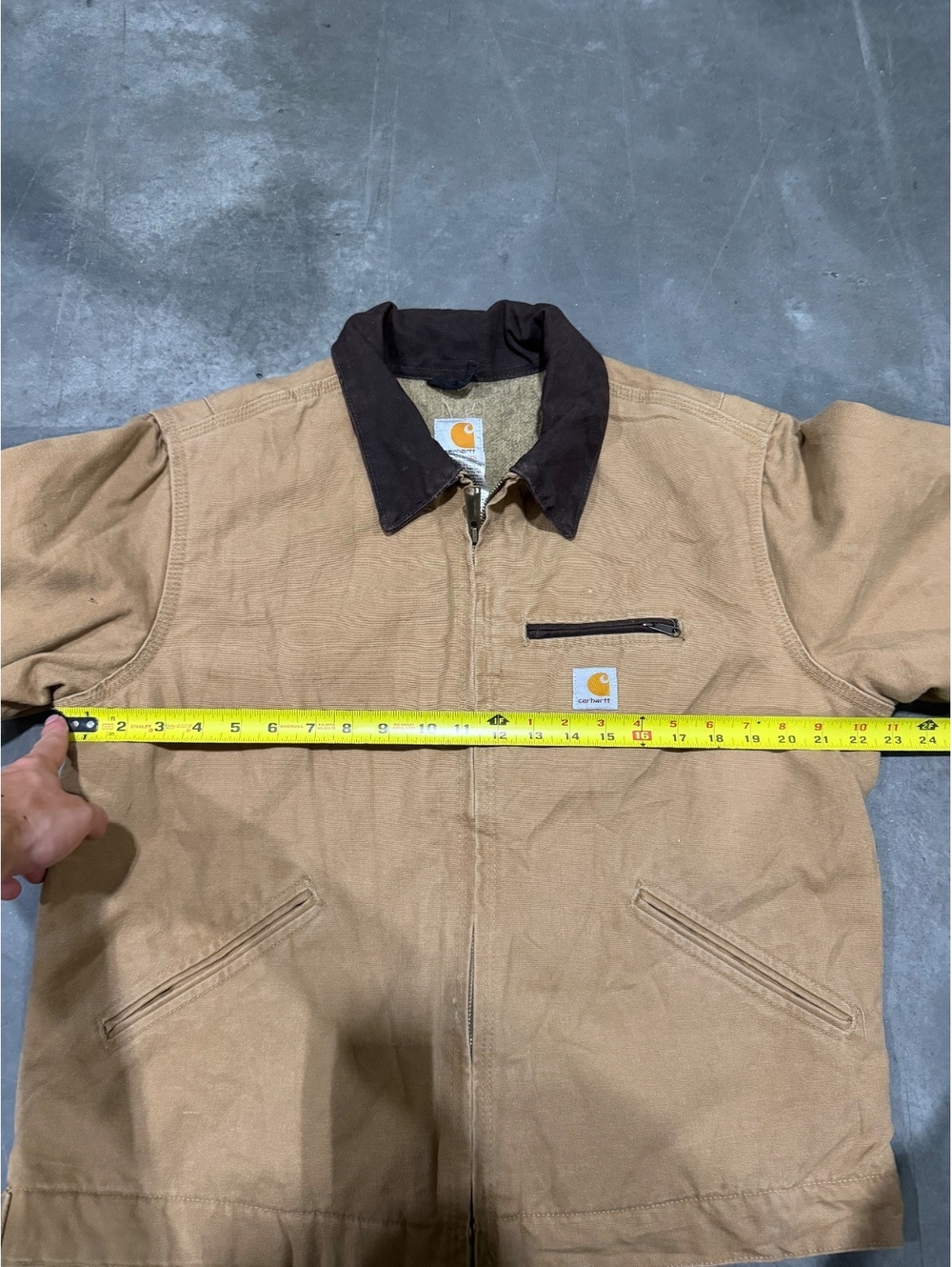 Vintage Carhartt WJ097 CML Women's Detroit Jacket Camel Tan Size Large - Picture 6 of 7